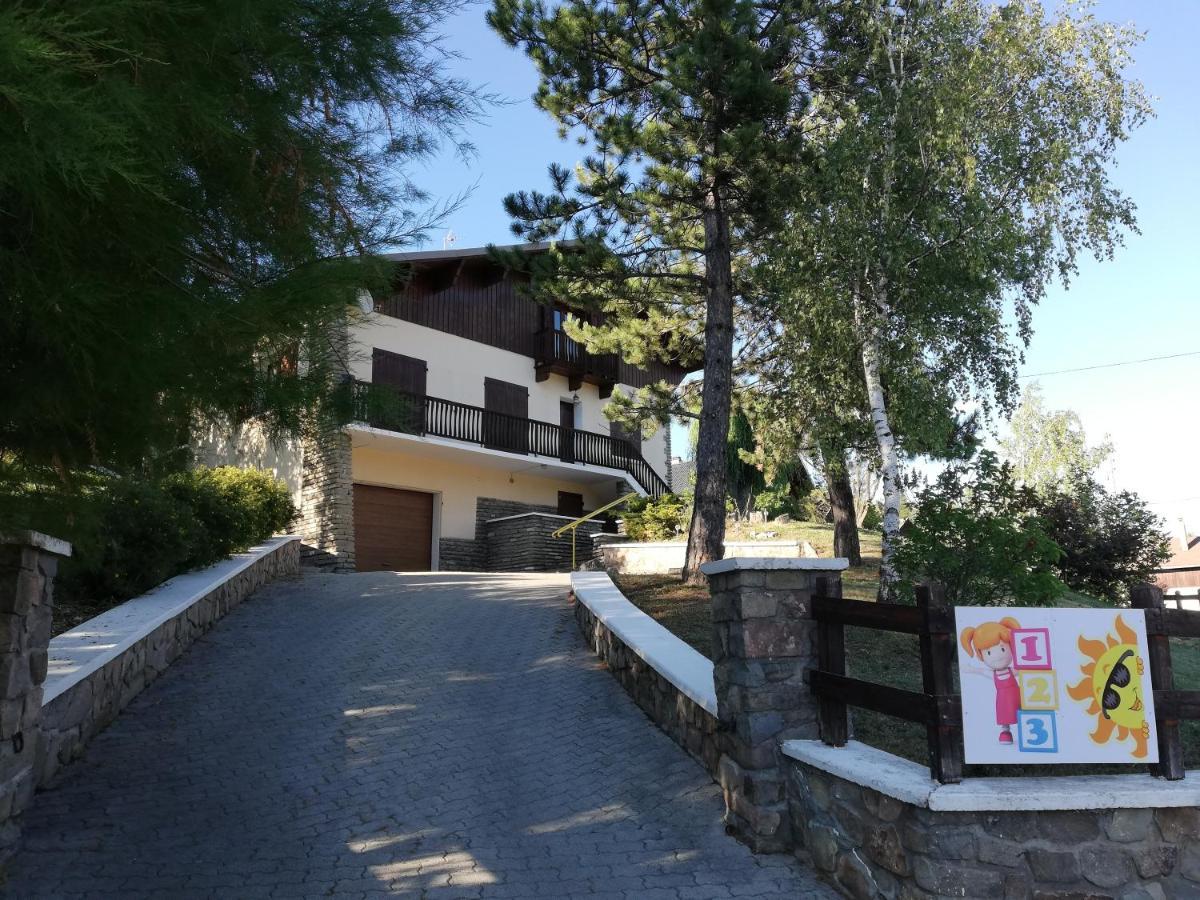 1.2.3 Soleil Villa Barcelonnette Exterior photo
